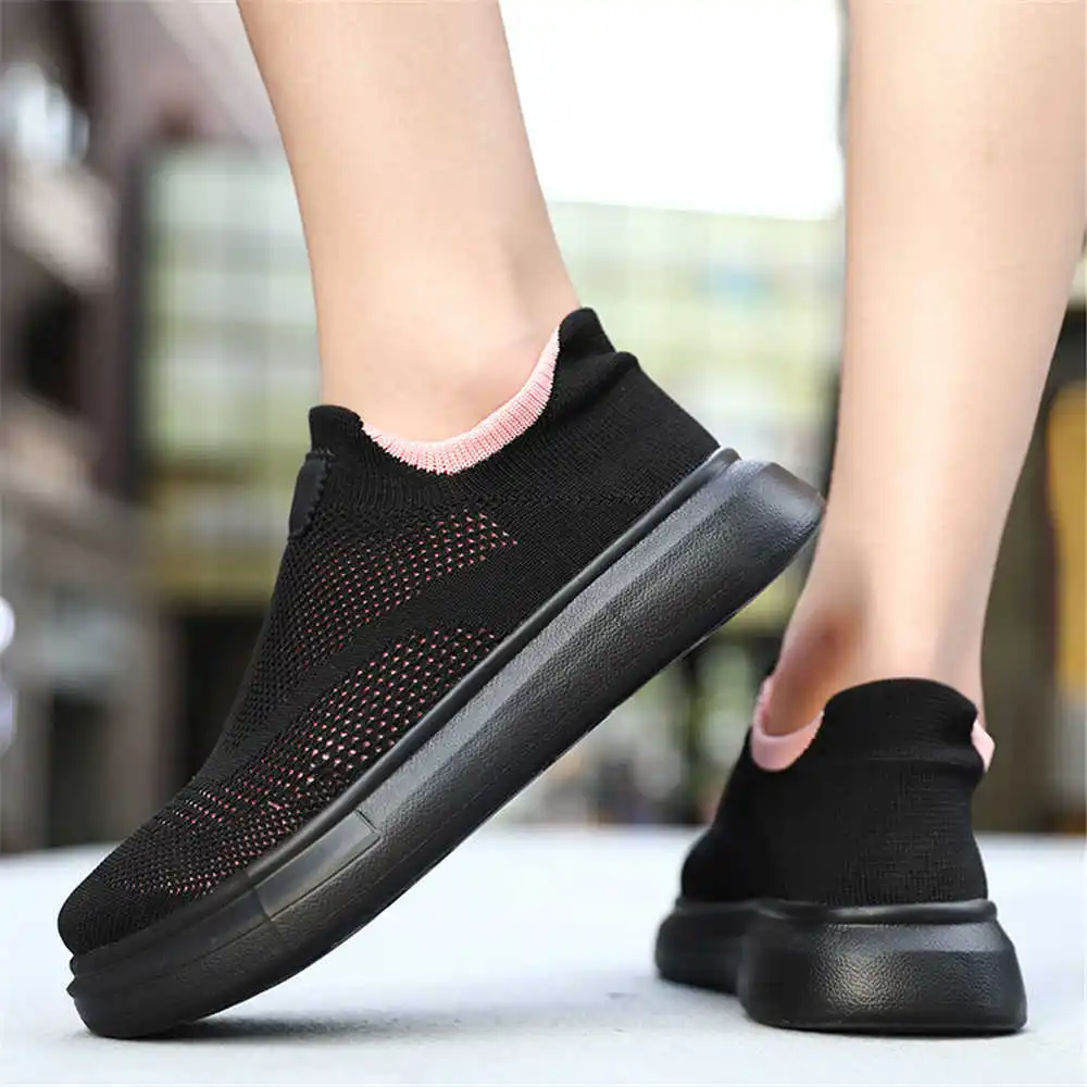 Streetwear Brand In Vietnam - Stoking Platform sepatu cokelat untuk wanita