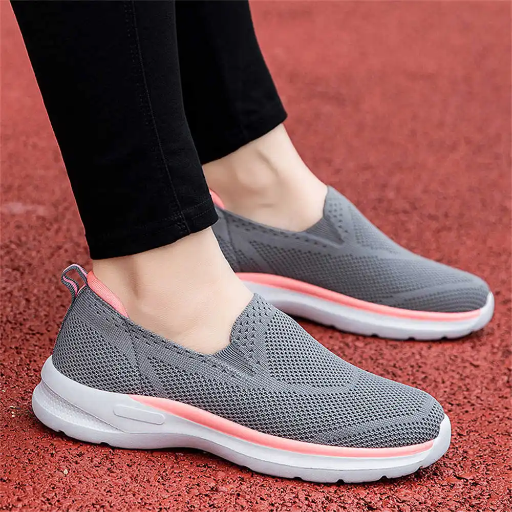 Tanpa renda jaring sepatu bot  - Streetwear Brand In Vietnam ulasan dan harga