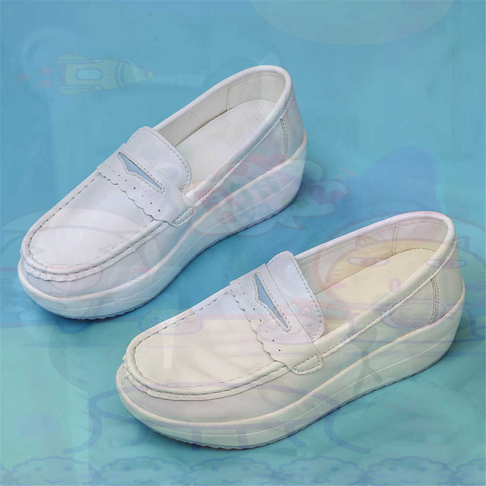 Plataform Sepatu Kets Merah Mu - Streetwear Brand In Vietnam ulasan dan harga